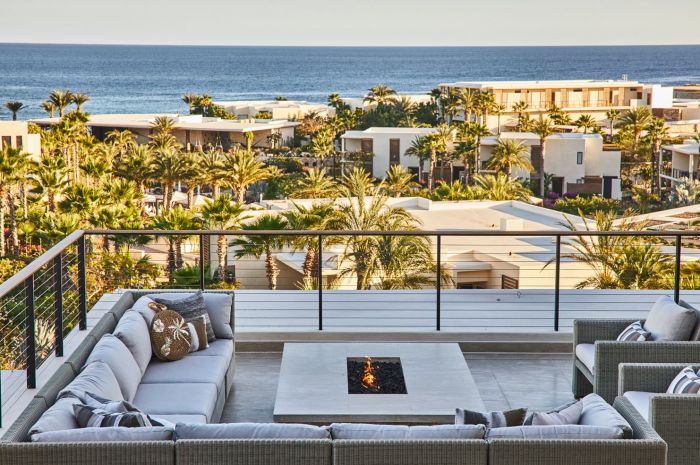 Celebrate New Yearâs Eve in Los Cabos with a Private Concert by Buena Vista Social Club