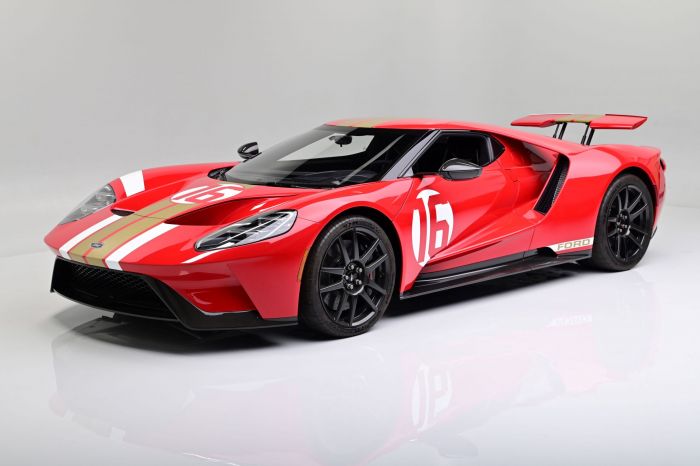 Barrett-Jackson Zoomed Back Into Palm Beach For A Record-Breaking Collector Car Auction